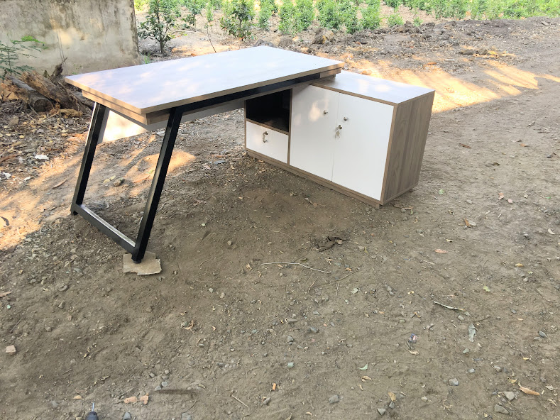 Bàn giám đốc chân kiểu xéo BĐ06-A