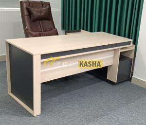 Bàn giám đốc văn phòng BGĐ85