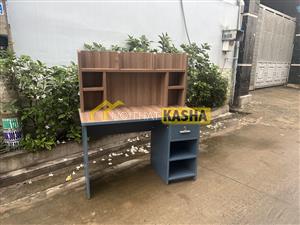 Bàn học liền kệ gỗ BHS69