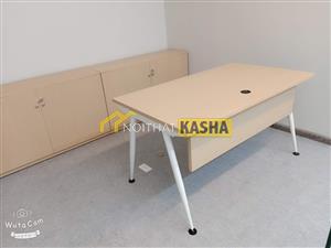 Bàn làm việc chân col BLV85