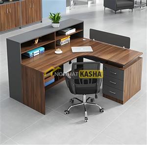 Bàn văn phòng đơn liền kệ BLV131