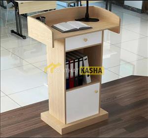 Bục giảng đường B02