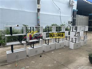 Kệ tủ trung bày khung sắt TK50
